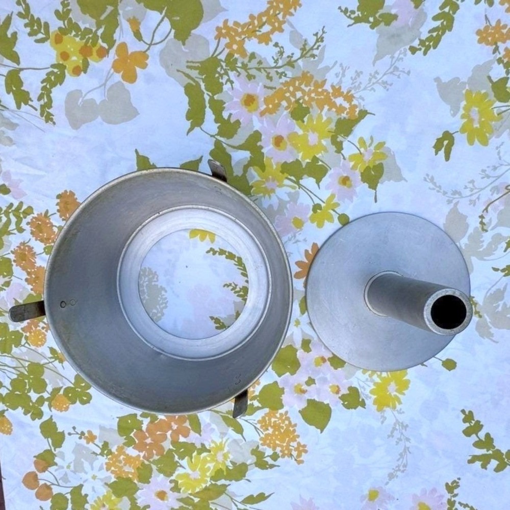 VTG 60s Comet Funnel Set Aluminum 10" Angel Food Cake Pan Cooling Feet Baking
